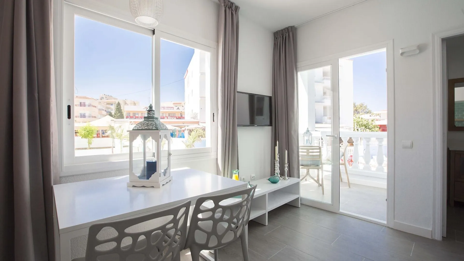 **** Aparthotel Beach Star Ibiza (Adults Only) Sant Antoni de Portmany Spagna